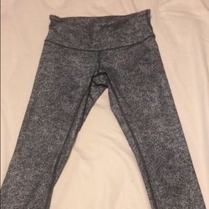 Lululemon capris